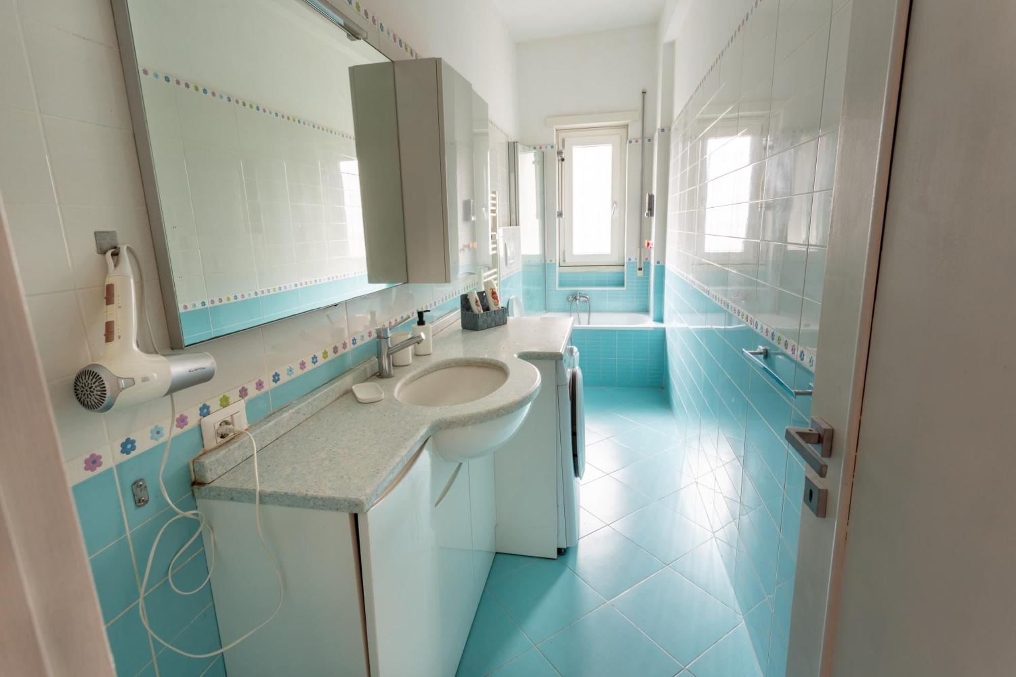"Marconi Apt With Terrace" 30 Min From Colosseo Exterior photo
